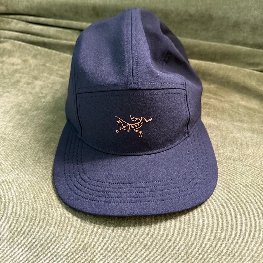 ARC’TERYX HAT
